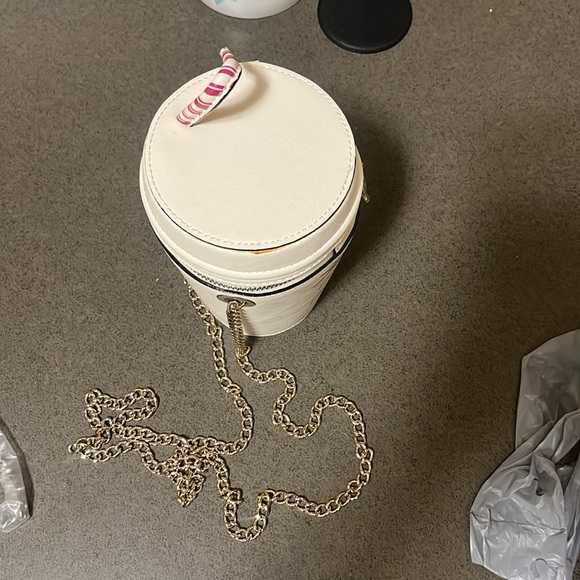 Betsey Johnson Kitsch Gingerbread Latte Crossbody Bag - Picture 4 of 4